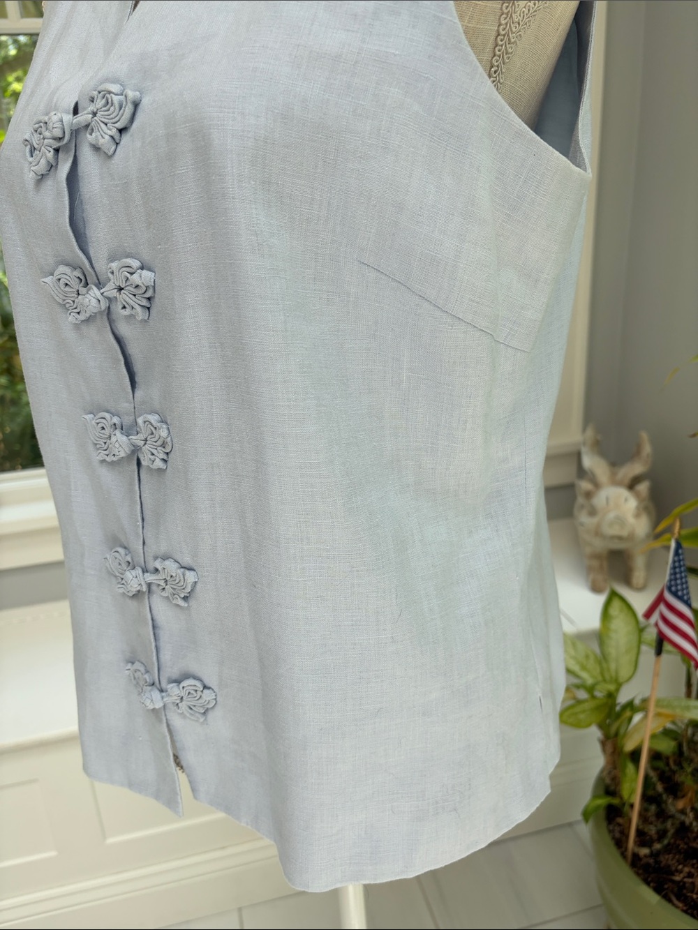 SilkLand 100% Linen Pale Blue Embroidered Camisole Vest - Picture 4 of 7